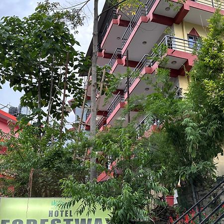Hotel Forestway Hostel & Backpackers Pokhara Eksteriør bilde